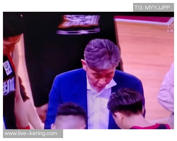 新疆对阵广东精彩对决即将上演三月十九日不容错过的篮球盛宴 新疆对阵广东精彩对决即将上演三月十九日不容错过的篮球盛宴